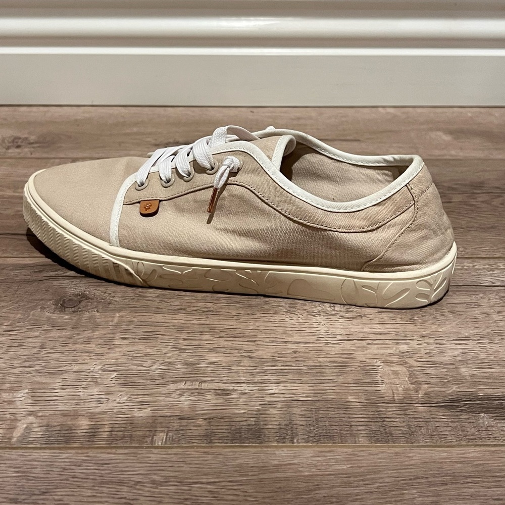 Cool Planet by Steve Madden Maevee Platform Sneaker (taupe colored) - Picture 12 of 16
